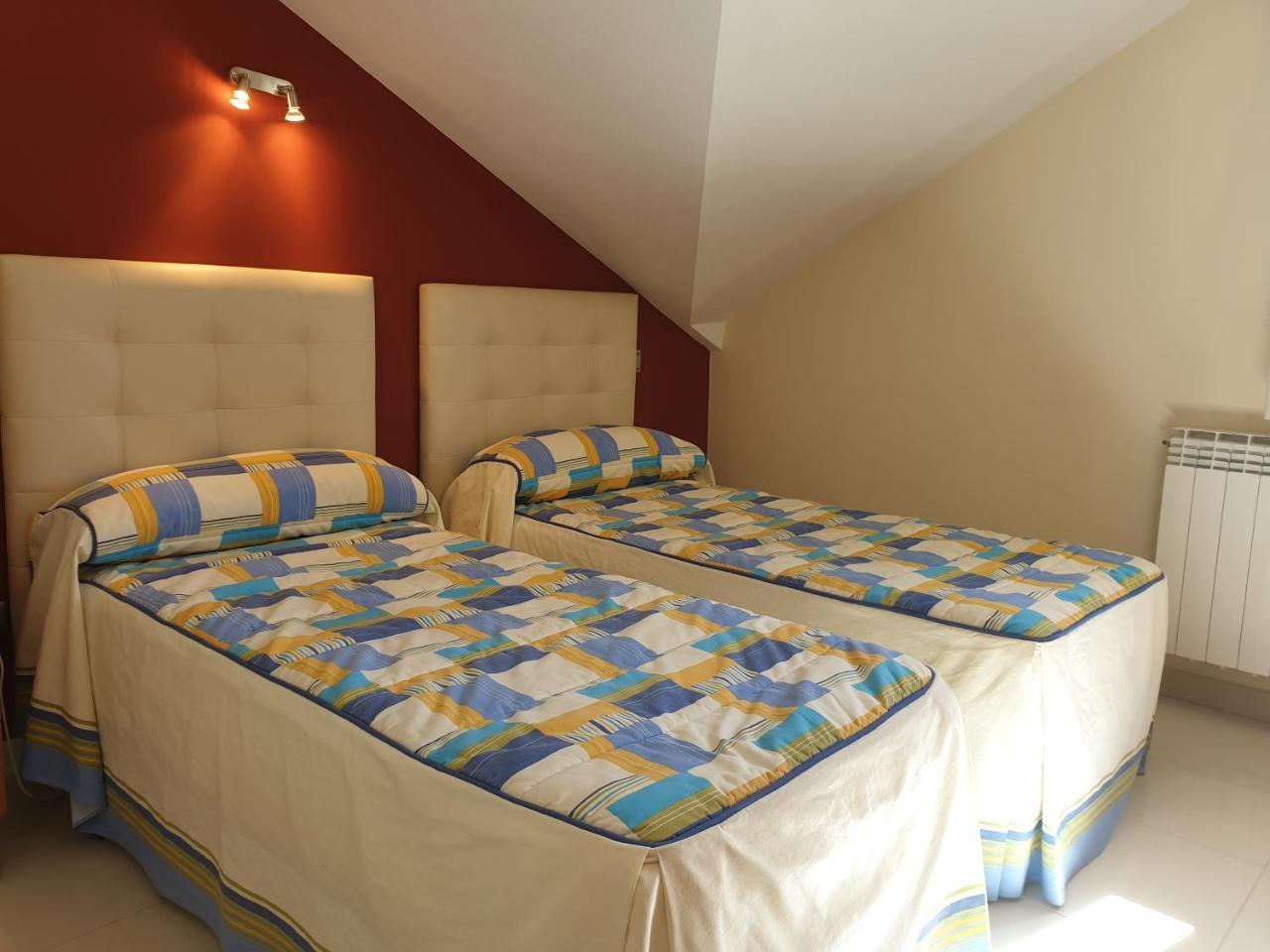 Apartamentos Monte Hernanz Riaza Exterior foto